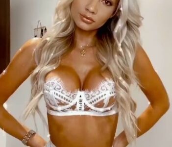 baştan çıkarıcı Denizli escort fantezi dünyası